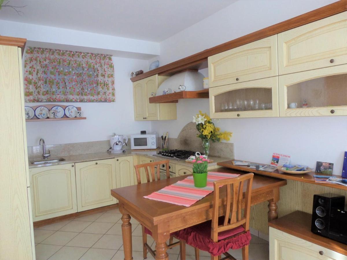 Nido Di Mariangela See-Ferienwohnung Bellano Exteriör bild